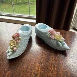 Candle Stick Holder Pair
Spring Floral Roses Pink, Yellow 1950s VTG Japan